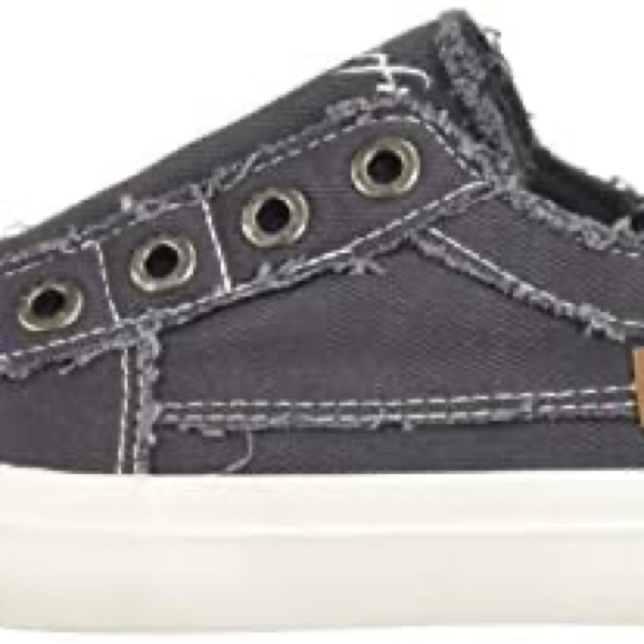 Blowfish Malibu Play womens Sneaker size 10 - Picture 1 of 8